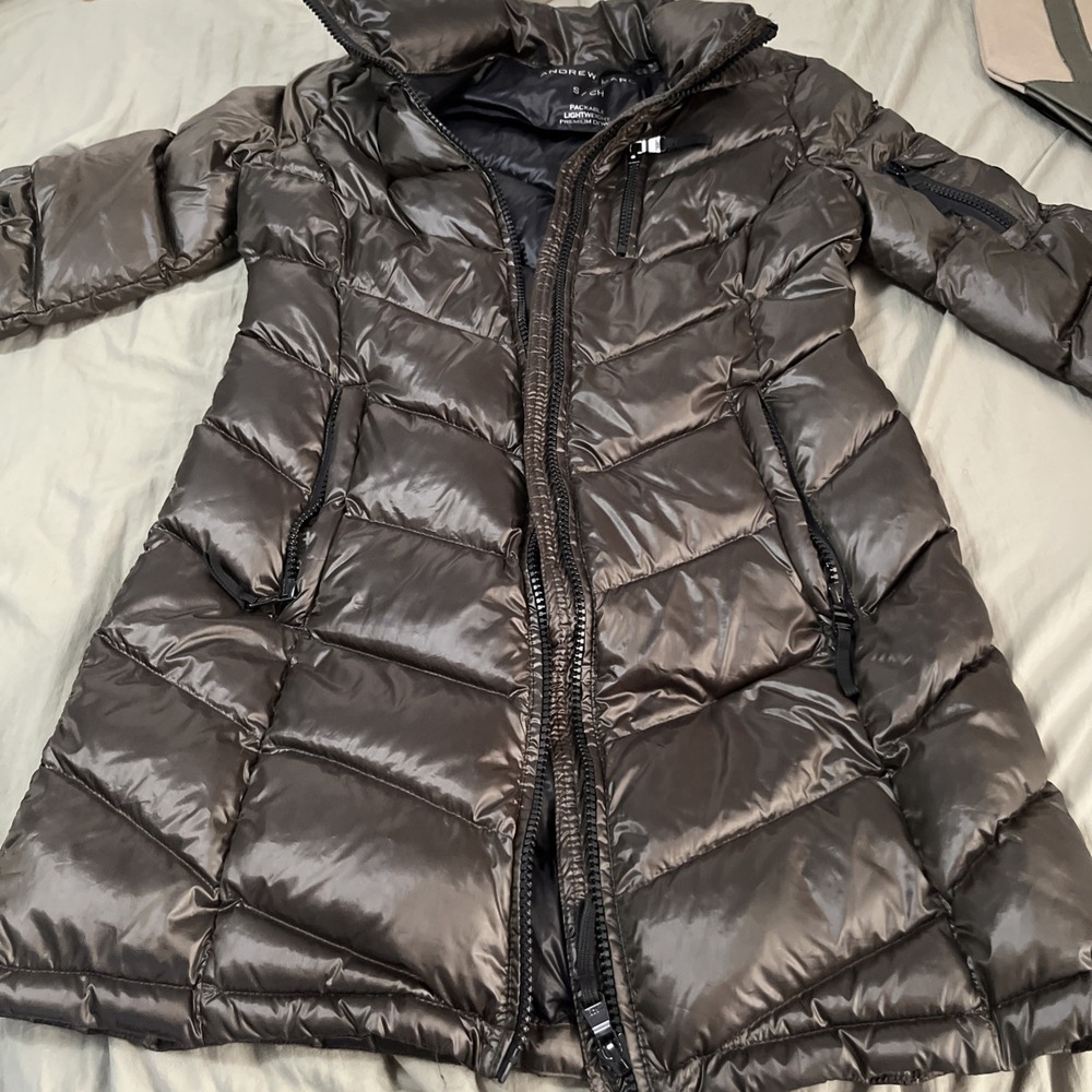 Andrew Marc Packable Lightweight Down Jacket Women Chocolate Puff Small Long